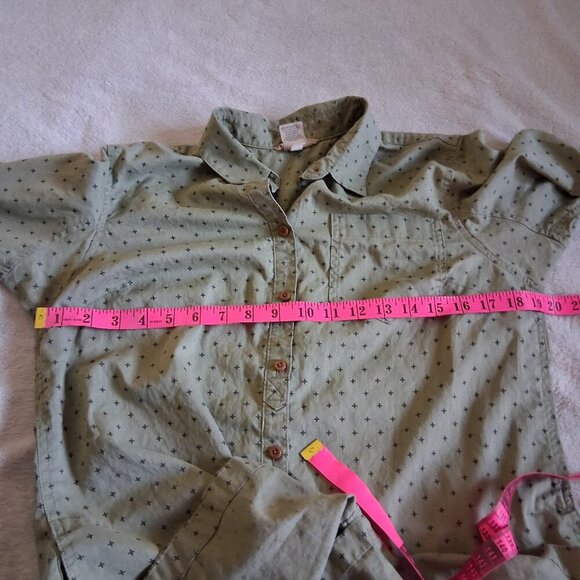 Duluth Trading Co. Women's Small Dark Sage Green Printed Artisan Hemp Shirt - Picture 12 of 13